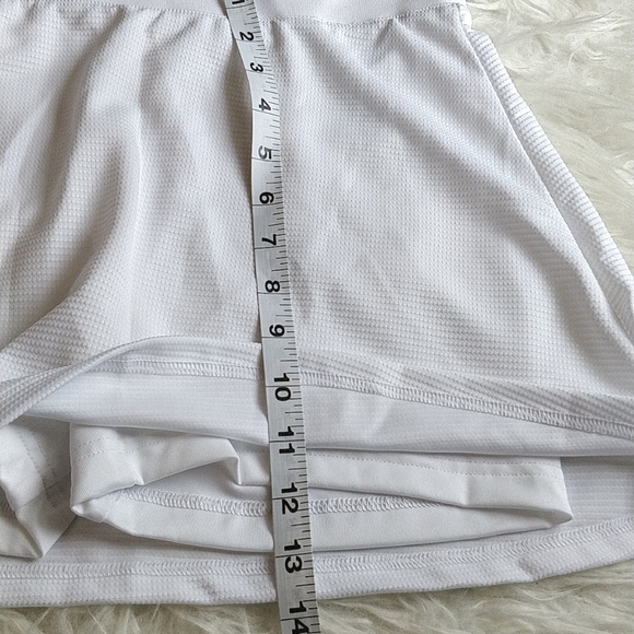 mini skirt - Picture 8 of 8